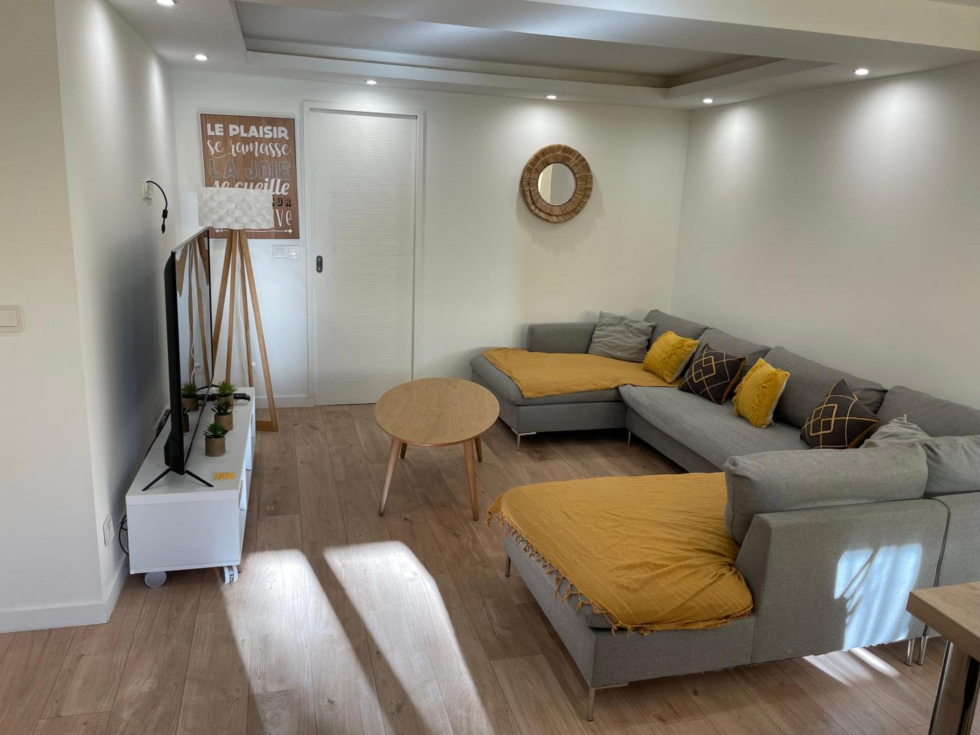Joli Rez De Jardin 4 Pieces A Cagnes Sur Mer エクステリア 写真